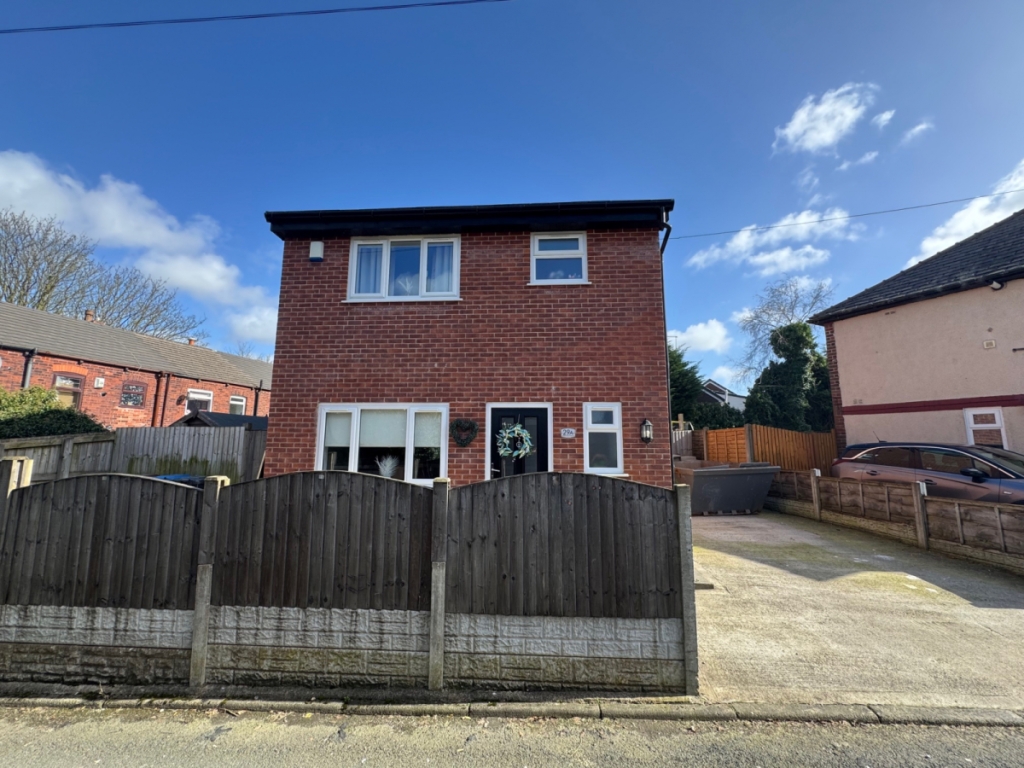 3 Bedroom Detached House, 29A Smithwood Avenue, Hindley, Wigan, WN2 4DL